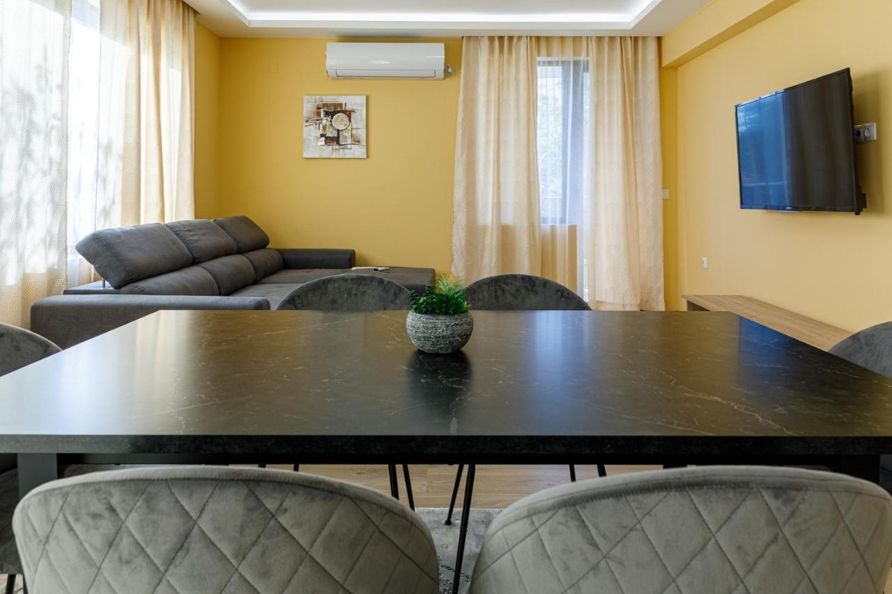 Баня Аква Ризорт Appartement Buitenkant foto