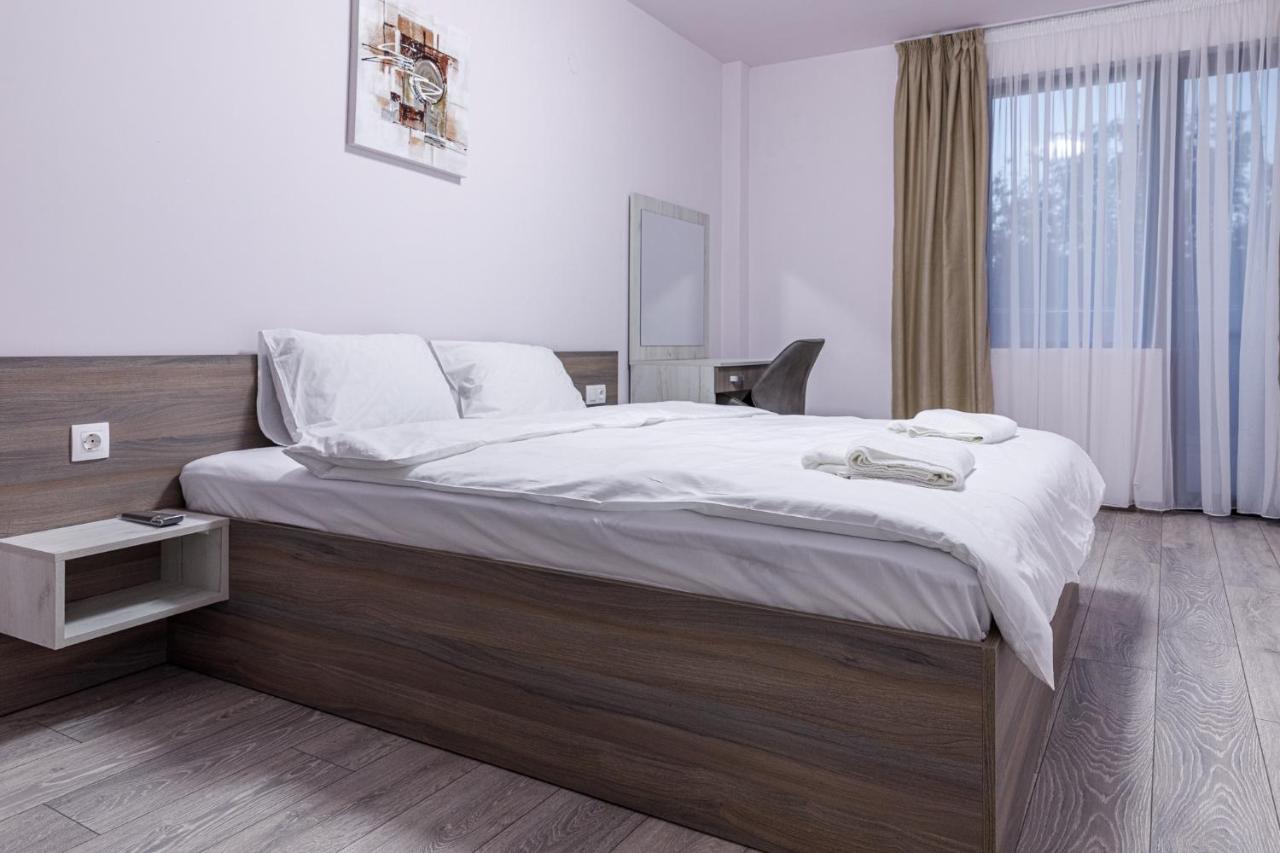 Баня Аква Ризорт Appartement Buitenkant foto