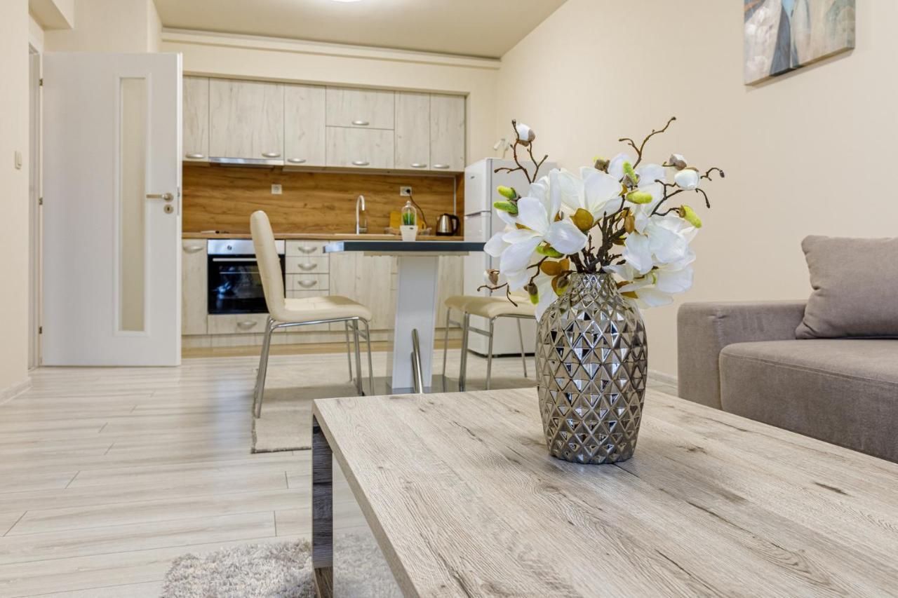 Баня Аква Ризорт Appartement Buitenkant foto