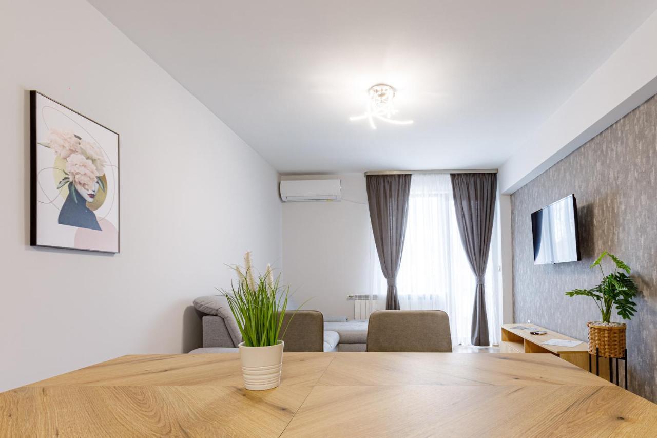 Баня Аква Ризорт Appartement Buitenkant foto