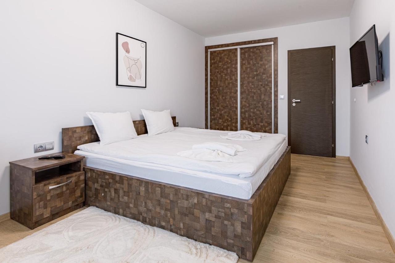 Баня Аква Ризорт Appartement Buitenkant foto