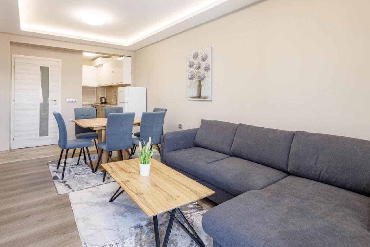 Баня Аква Ризорт Appartement Buitenkant foto